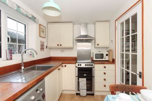 Photo 8- click for photo gallery